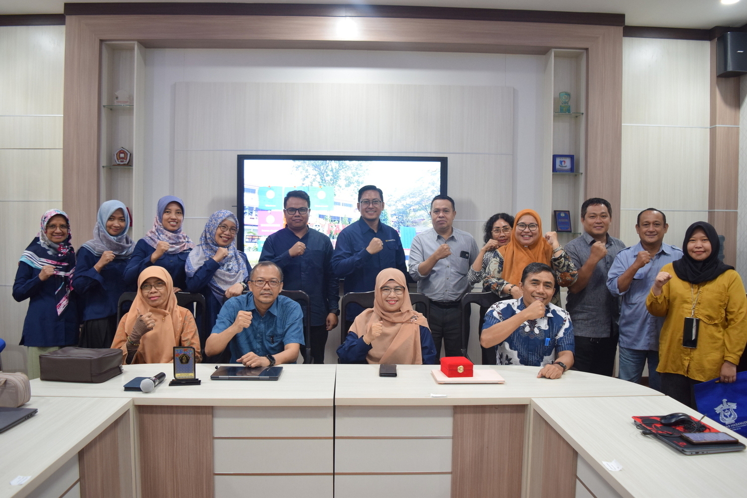 FMIPA Unhas Terima Kunjungan Benchmarking dari FMIPA UB