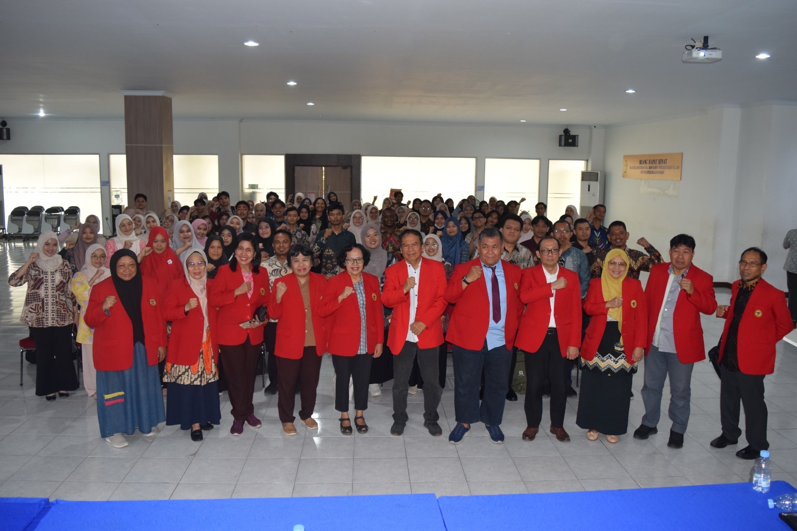 Sambut Generasi Saintis Unggul, Pascasarjana FMIPA Unhas Sukses Gelar PKKMB 2026